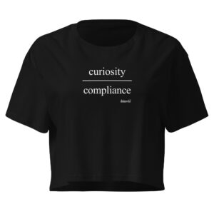 Get Curious Women’s Crop Top